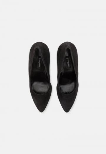 Туфли на высоком каблуке