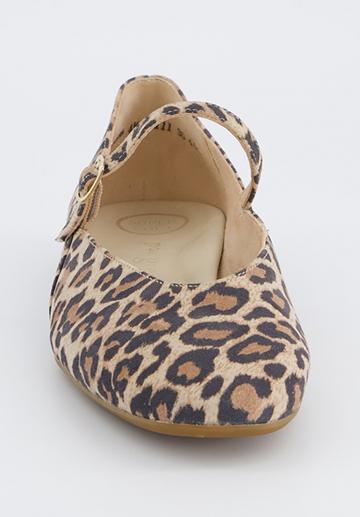 Гандбольные кроссовки