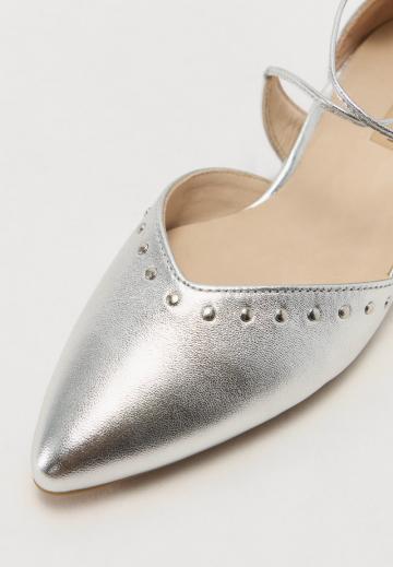 Гандбольные кроссовки