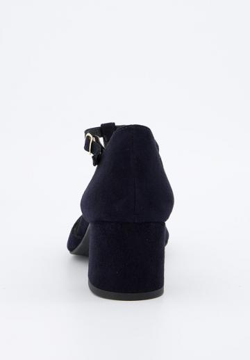 Туфли с ремешком