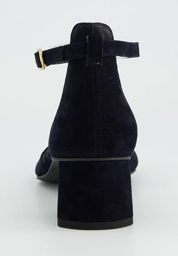 Туфли с ремешком