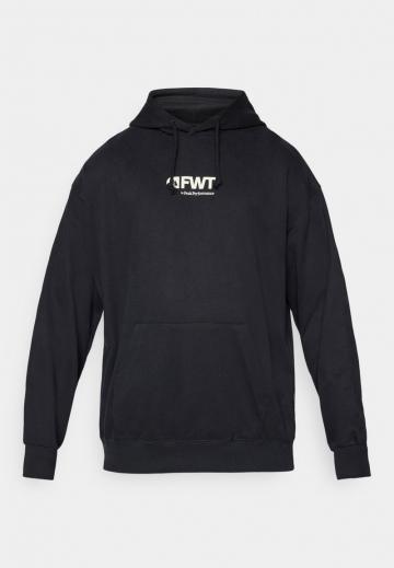 Спортивная кофта