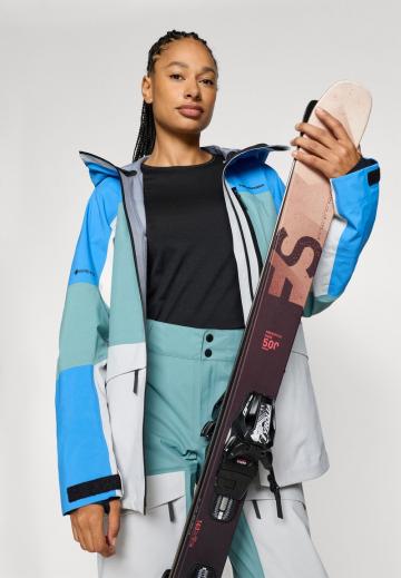 Спортивная куртка