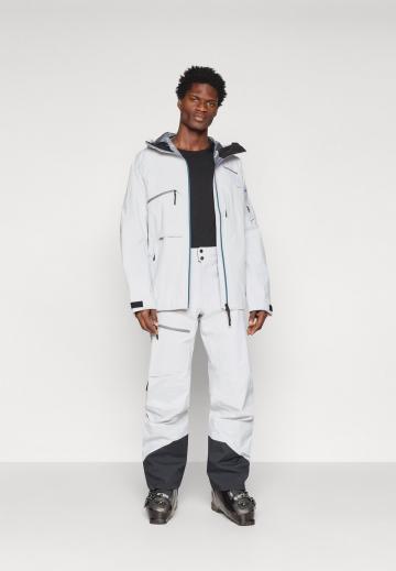 Сноубордическая куртка