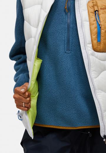 Пуховой жилет