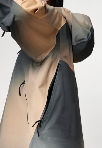 Спортивная куртка