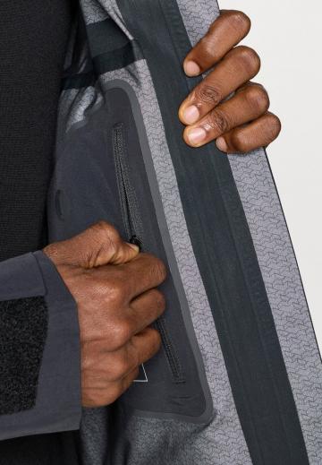 Куртка-дождевик