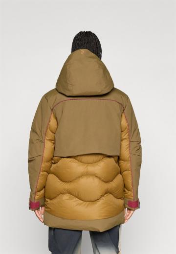 Пуховое пальто