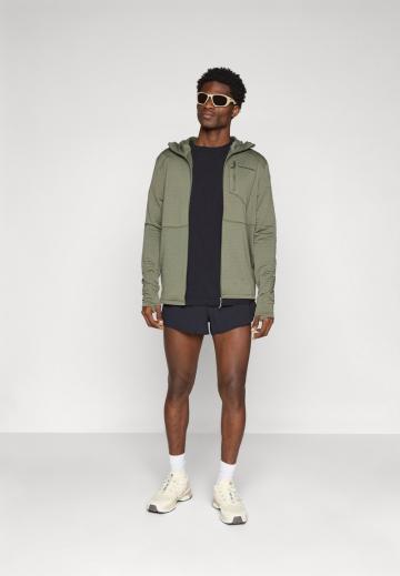 Спортивная кофта