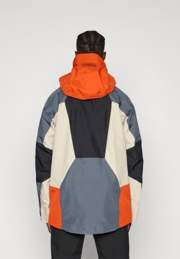 Сноубордическая куртка