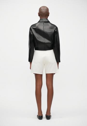 Короткая куртка