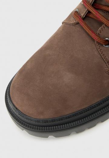 Ботинки на шнуровке