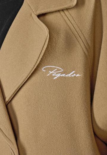 Шерстяное пальто