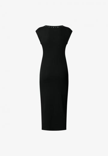 Вязаное платье