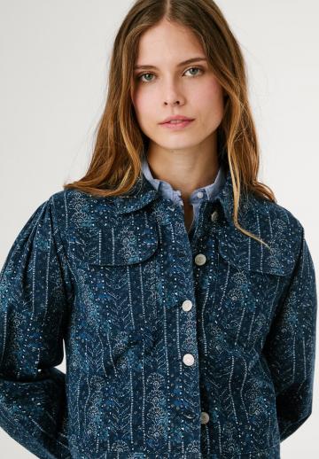 Джинсовая куртка