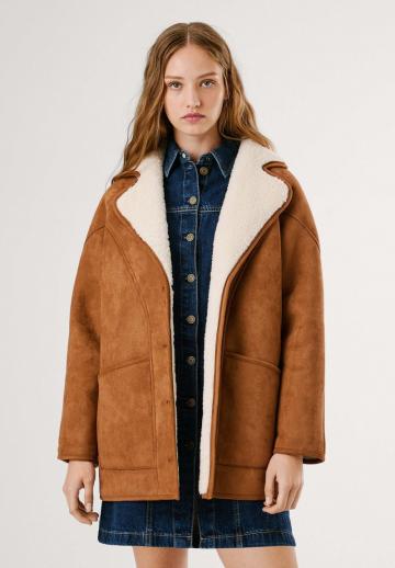 Короткое пальто