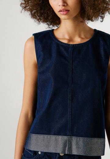 Джинсовая жилетка