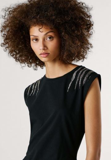 Короткое платье