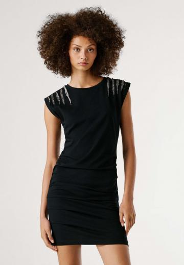 Короткое платье