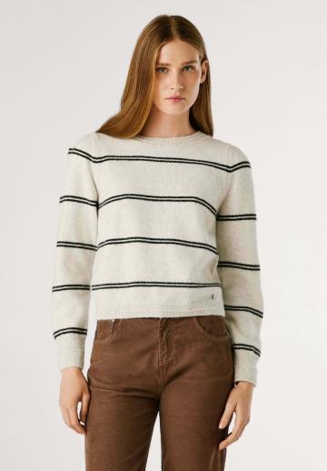 Пуловер в полоску
