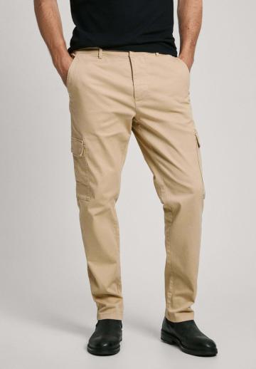 Брюки с накладными карманами