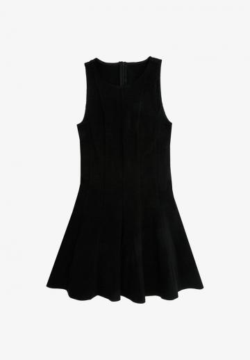 Короткое платье