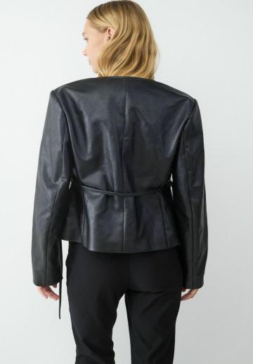 Кожаная куртка