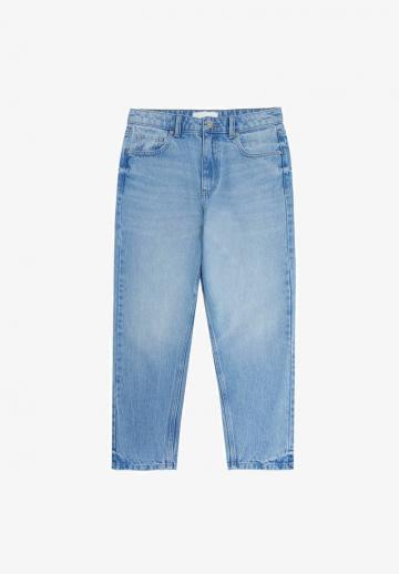 Узкие джинсы