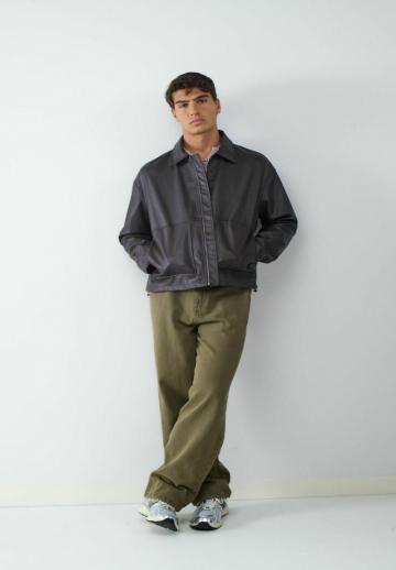 Кожаная куртка