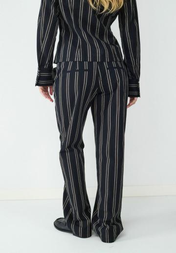 Прямые брюки