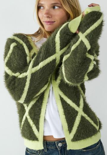 Жаккардовая вязаная кофта