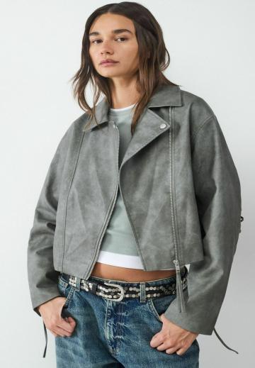 Короткая куртка