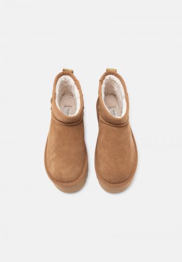 Полусапожки на платформе