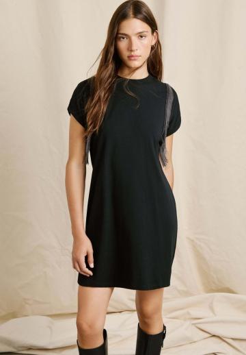 Короткое платье