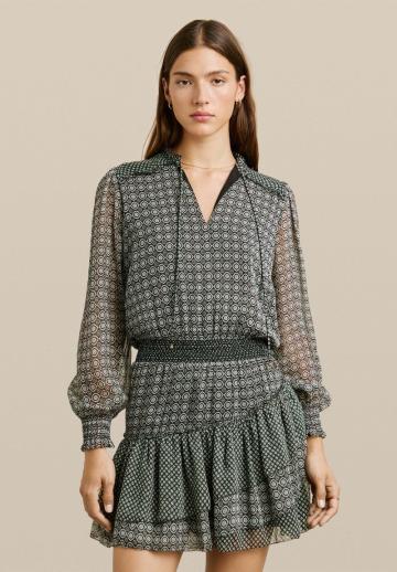 Короткое платье