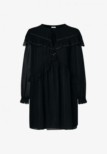 Короткое платье