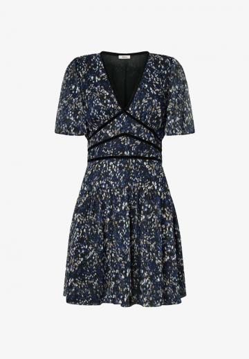 Короткое платье