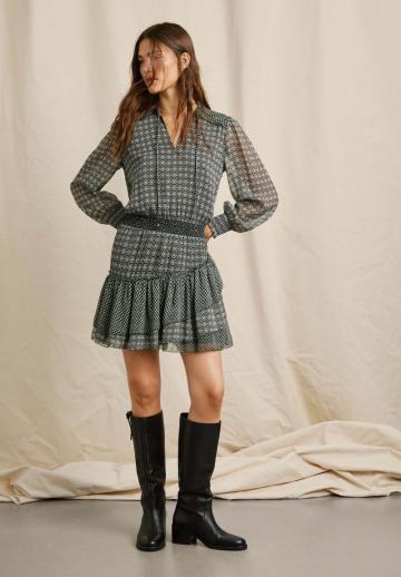 Короткое платье