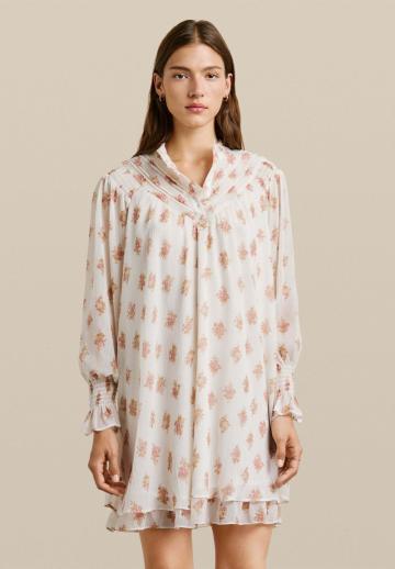 Короткое платье