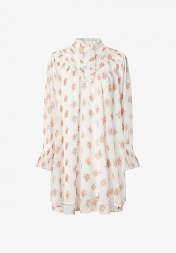 Короткое платье