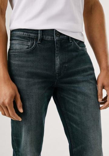 Узкие джинсы