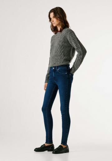 Узкие джинсы