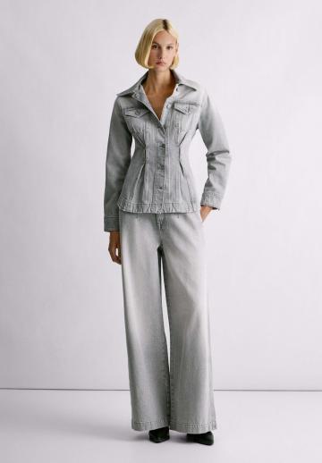 Джинсовая куртка