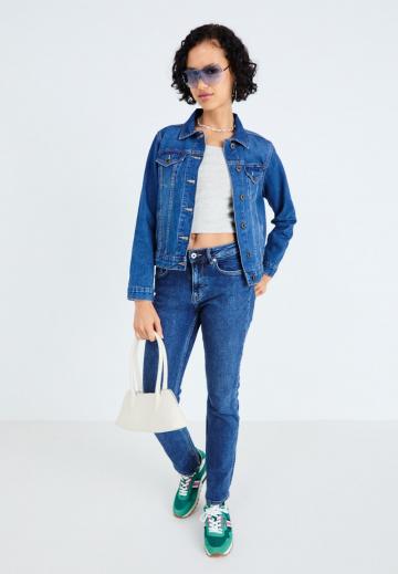Джинсовая куртка