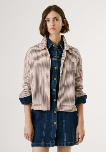 Джинсовая куртка