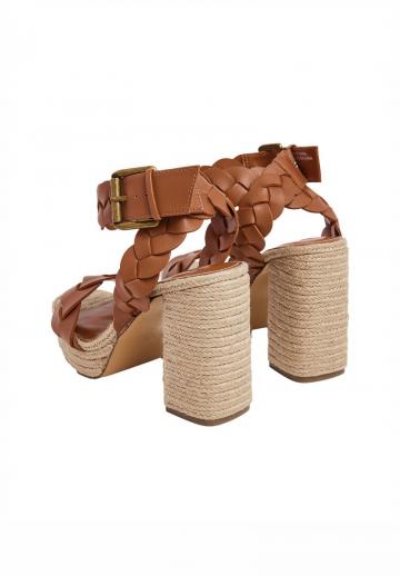 Гандбольные кроссовки