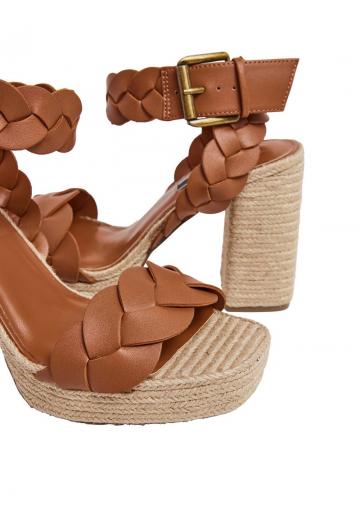 Гандбольные кроссовки