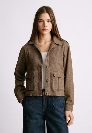 Блейзер с накладными карманами