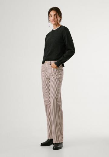 Свободные джинсы