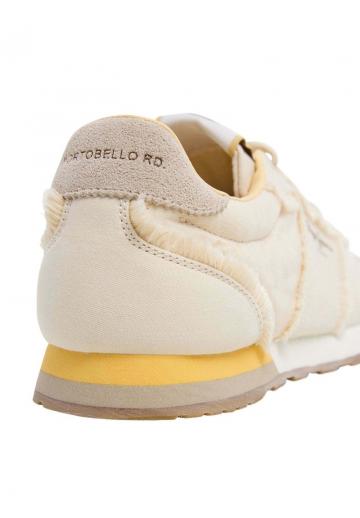 Гандбольные кроссовки